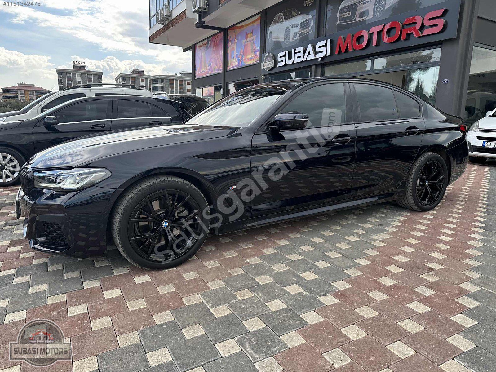 2023 BMW 5.20İ 50TH YEAR M EDİTİON BAYİ HATASIZZ