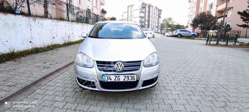 VOLKSWAGEN JETTA DİZEL OTOMATİK BAKIMLI TEMİZ