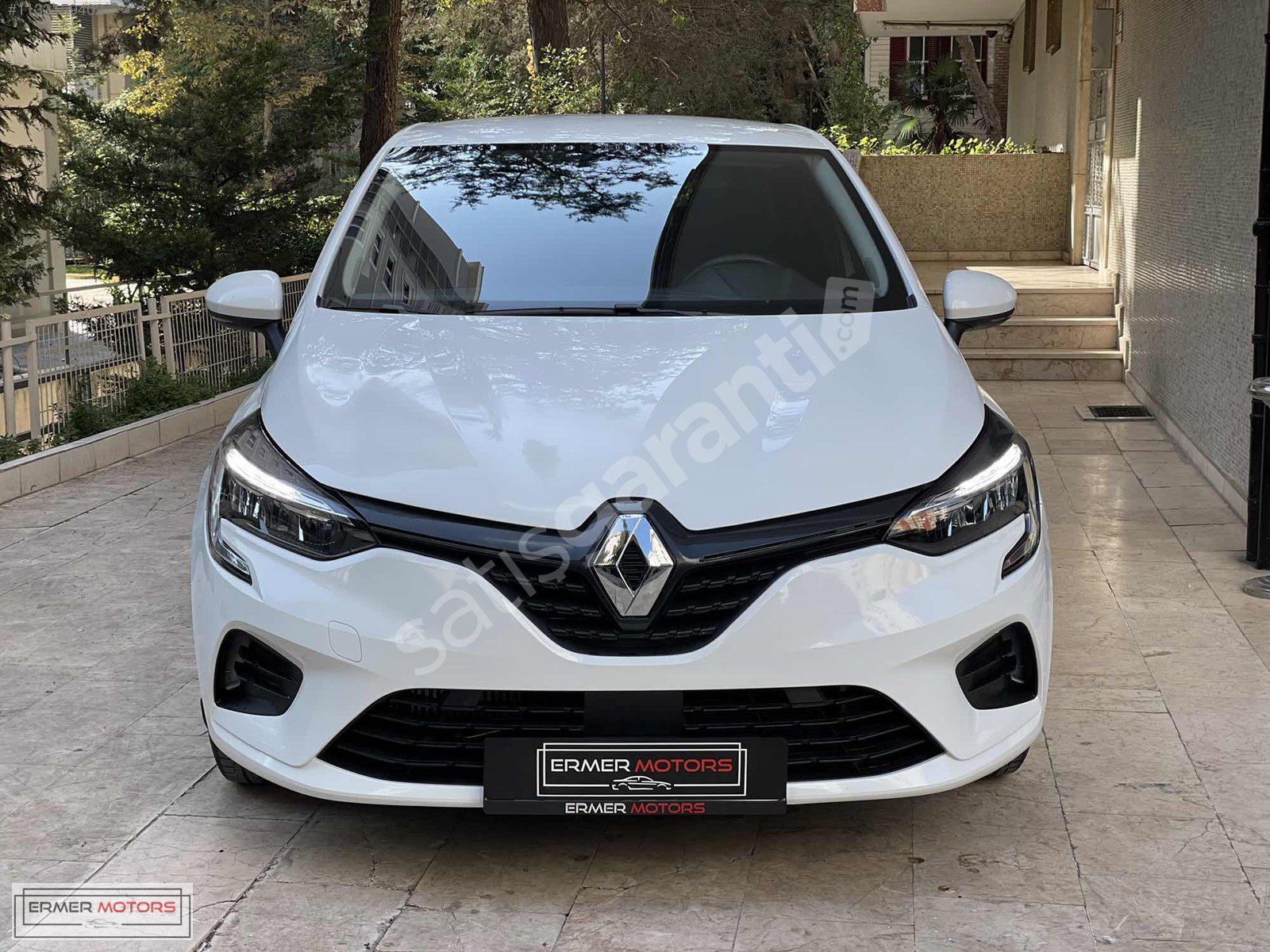 2021 RENAULT CLİO 1.0 TCE 100 HP FABRİKASYON LPG 75.000KM