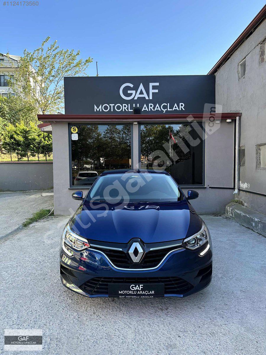2022 RENAULT MEGANE 1.3 TCE 140 HP OTOMATİK HATASIZ BOYASIZ