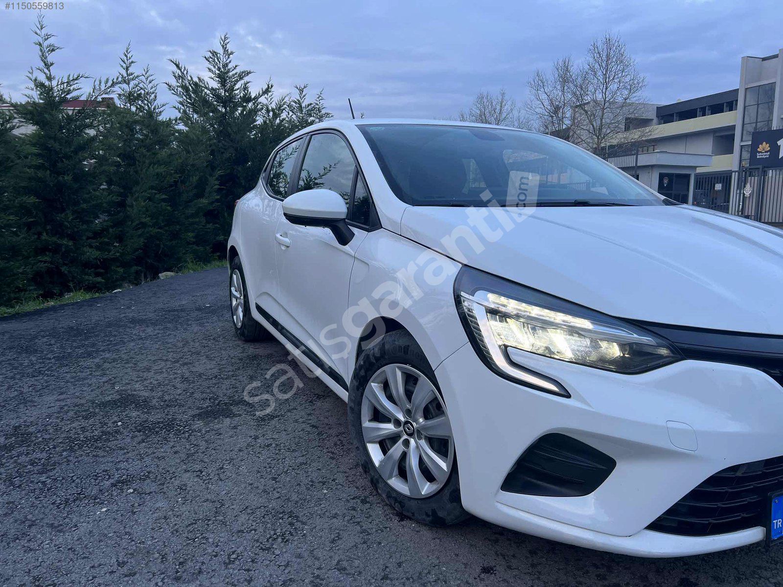 AYMUR OTOMOTİVDEN 2021 MODEL OTOMOTİK CLİO