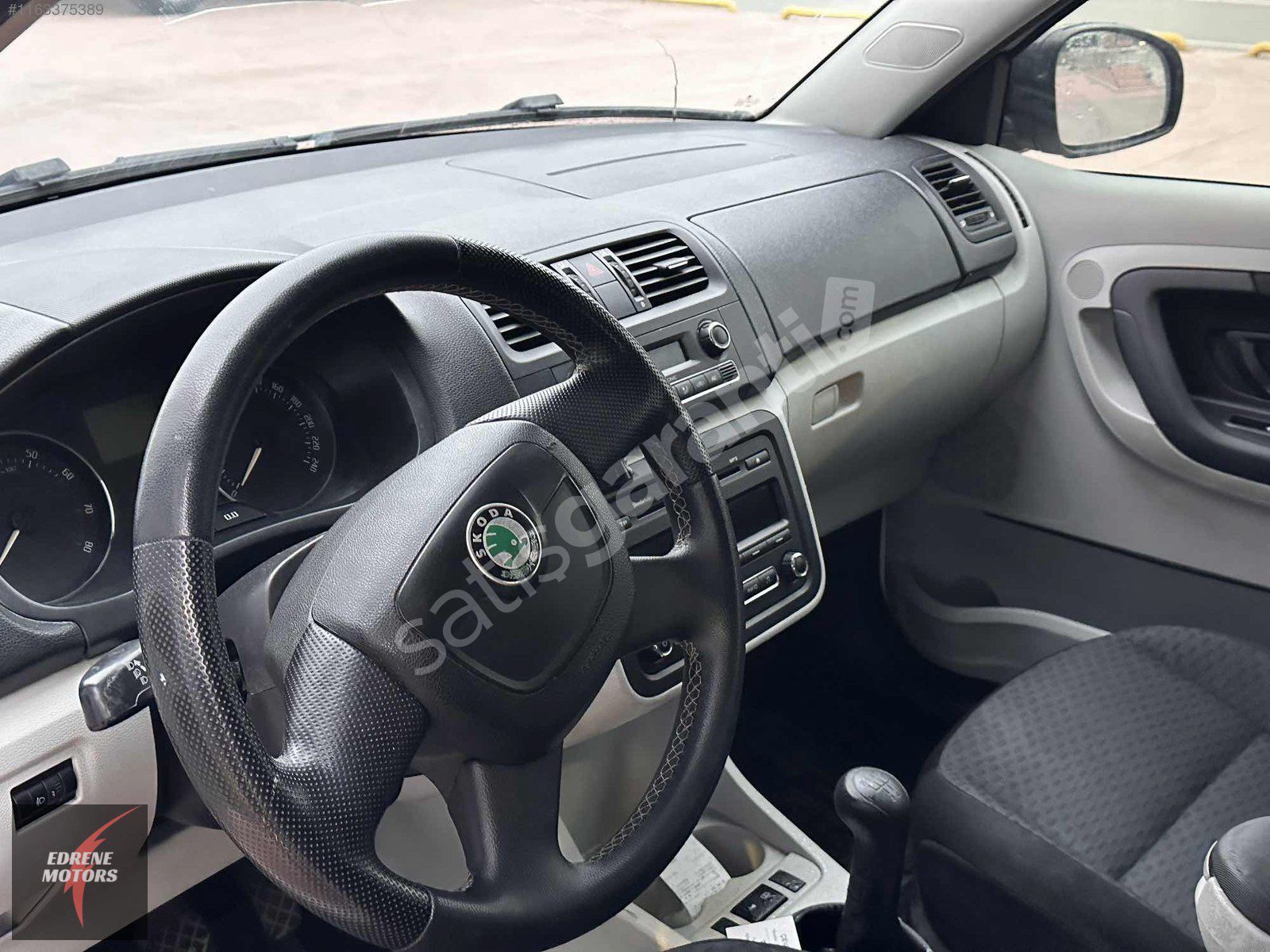 2012 MODEL UYGUN FİYAT TERTEMİZ SKODA FABIA