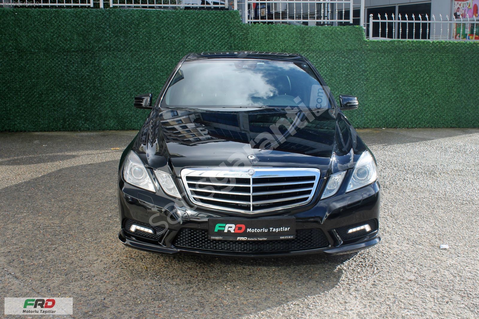 FRD MOTORLU ARAÇLARDAN MERCEDES BENZ E-220CDI AVNGARDE AMG