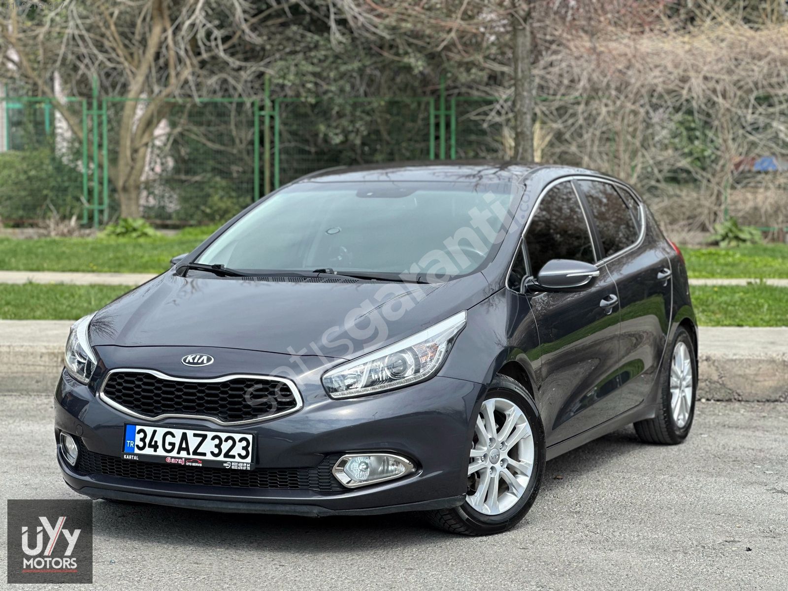 UYY MOTORS'DAN KİA CEED 1.6 CRDİ CONCEPT TEMİZ BİR ARAÇ