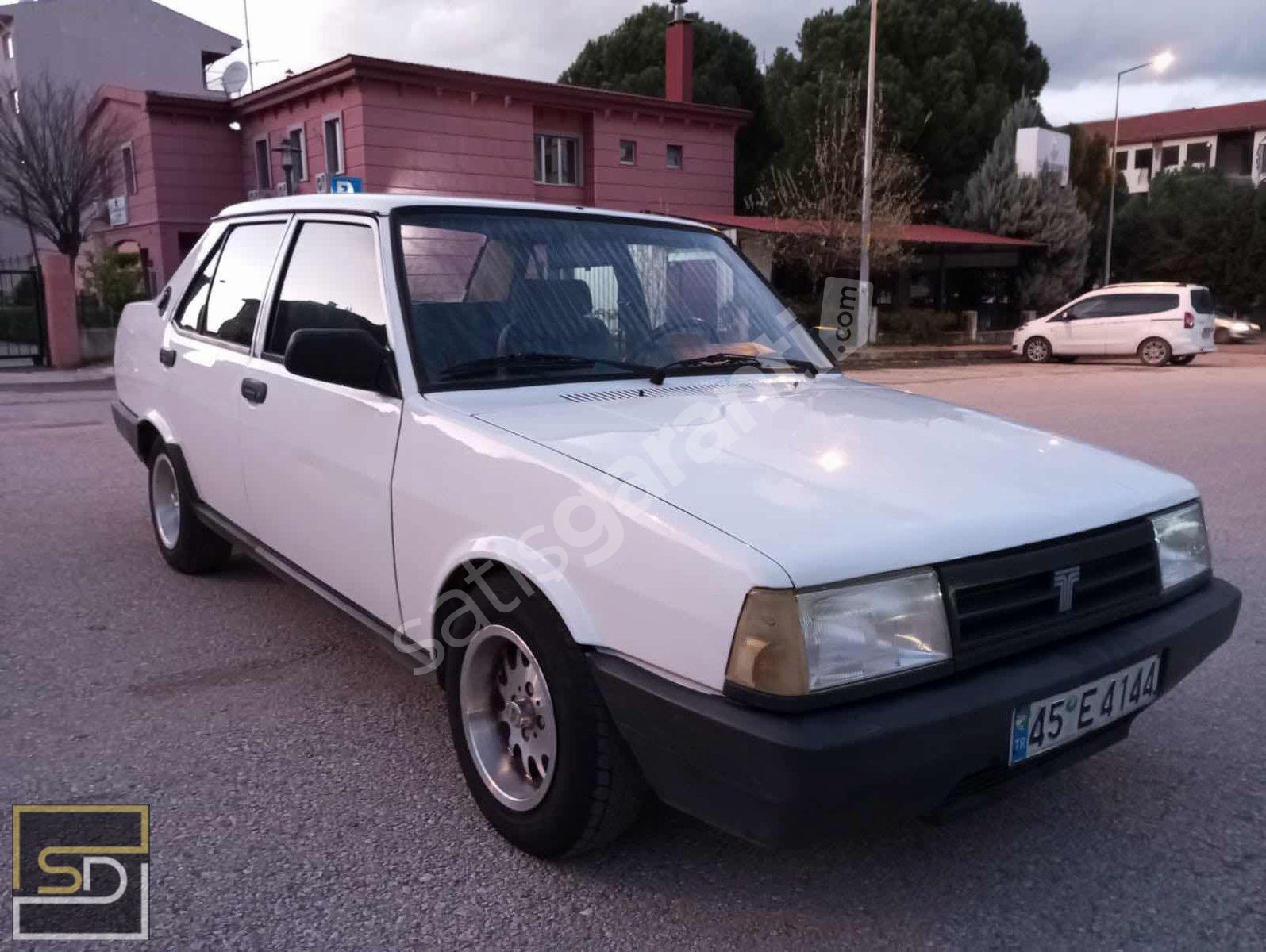2 PARÇA BOYALI 2. SAHİBİNDEN