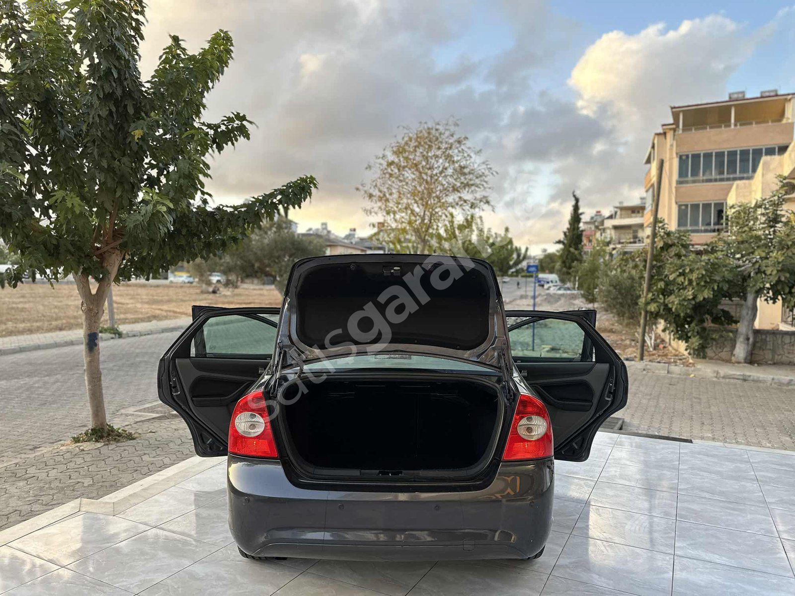İLK SAHİBİNDEN 184 bin km de Hatasıza yakın FOCUS