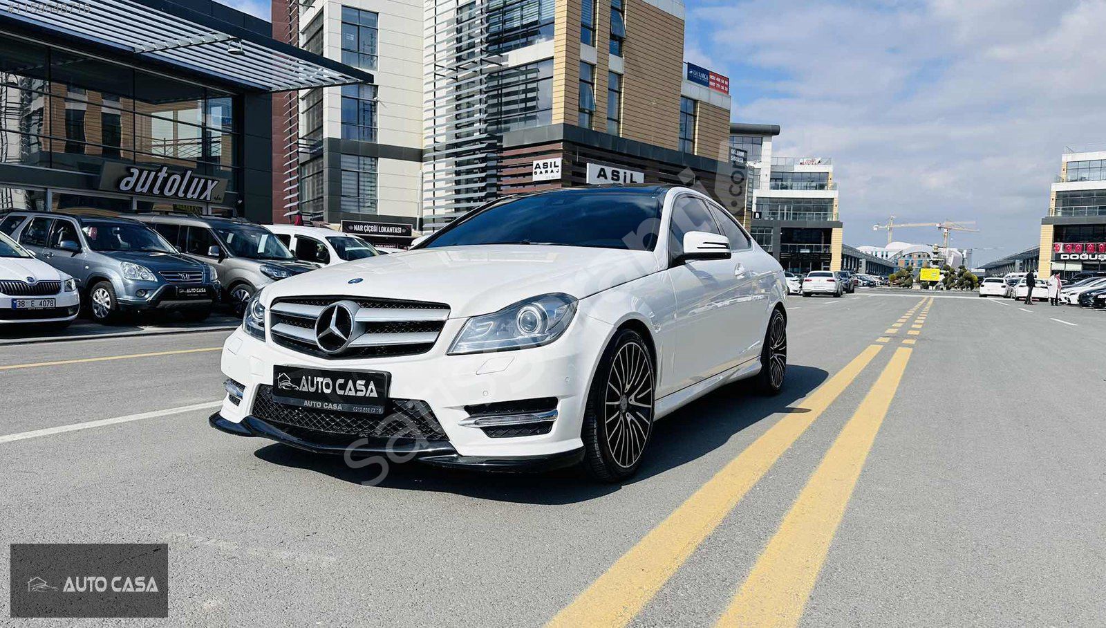 AUTO CASA MERSEDES C180 AMG SPORT COUPE CAMTAVAN