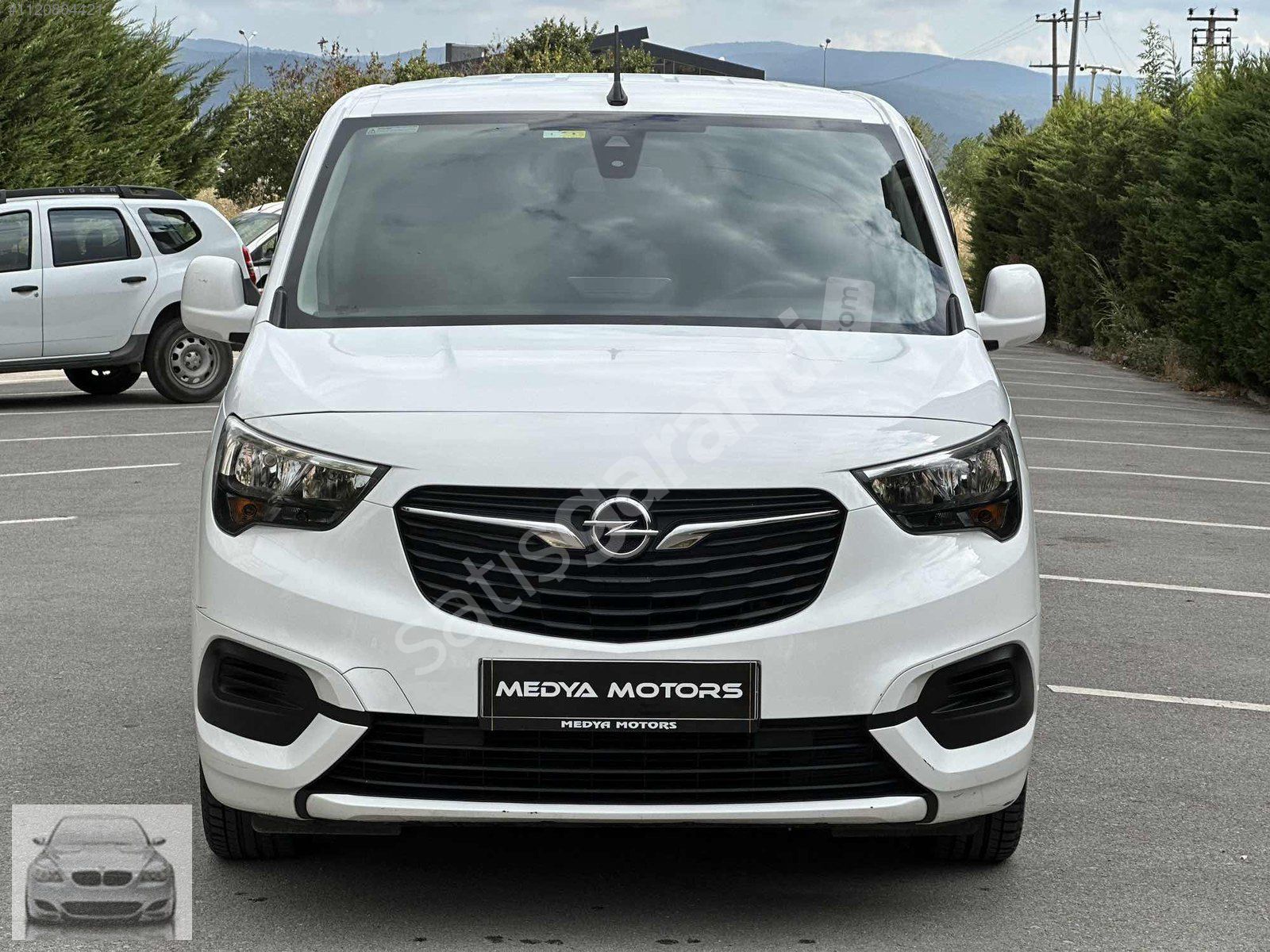 MEDYA MOTORS 2020 OPEL COMBO CARGO XL 1.5D ELEGANCE 62.000KM