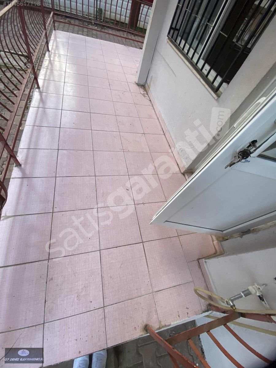KoNuKSeVer mh.2+1 90m2 YüKsek gİrİş