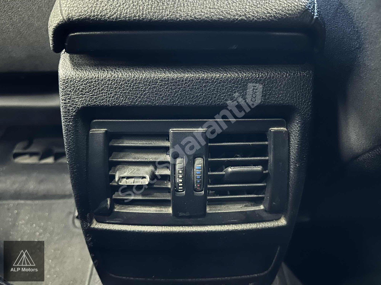 2015 BMW 2.18i M SPORT ESTROİL 119.173KM + RECARO+SUNROOF