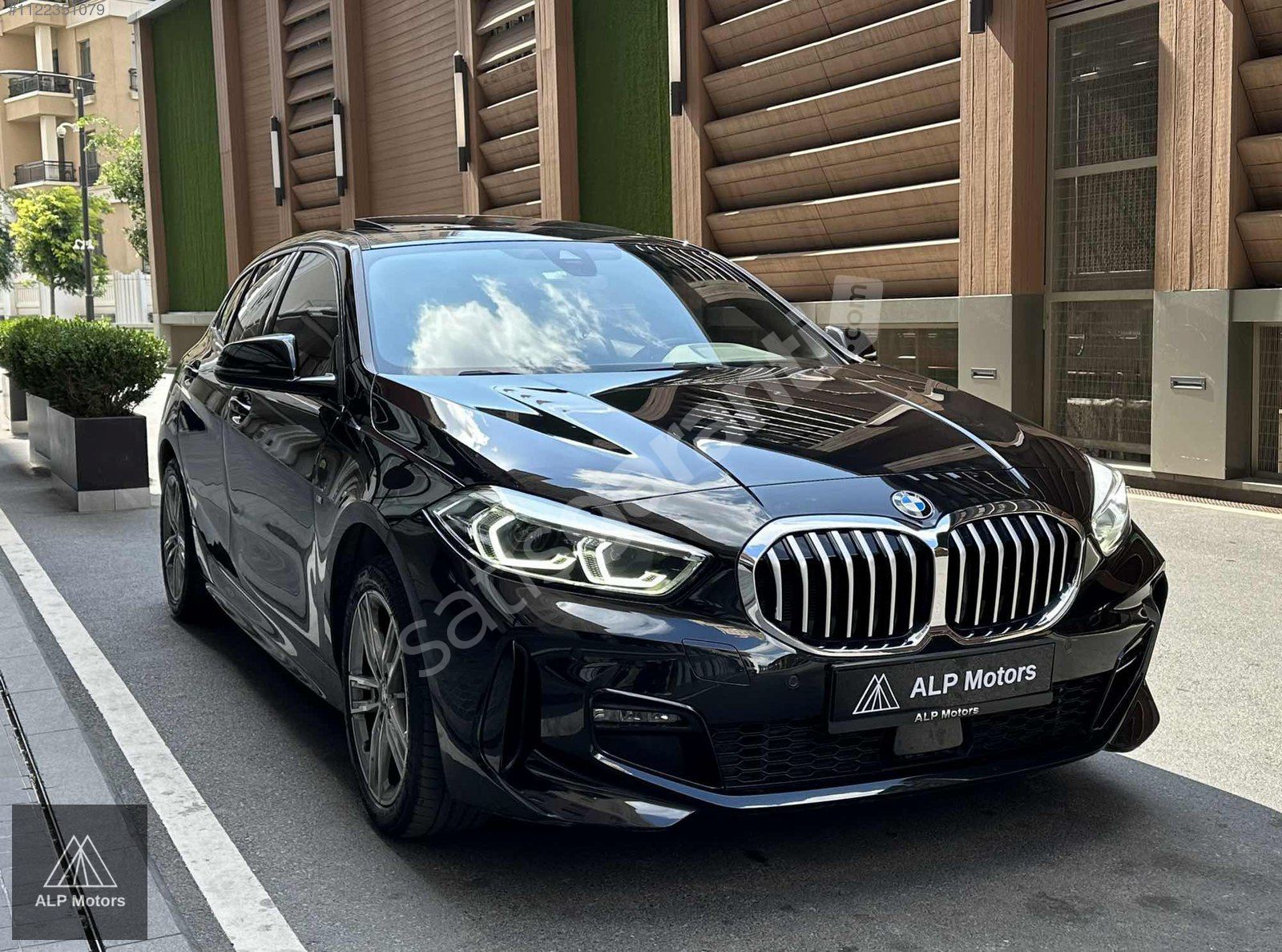 HATASIZ 2020 BMW 118i FİRST EDİTİON MSPORT 19.000KM+CAMTAVAN