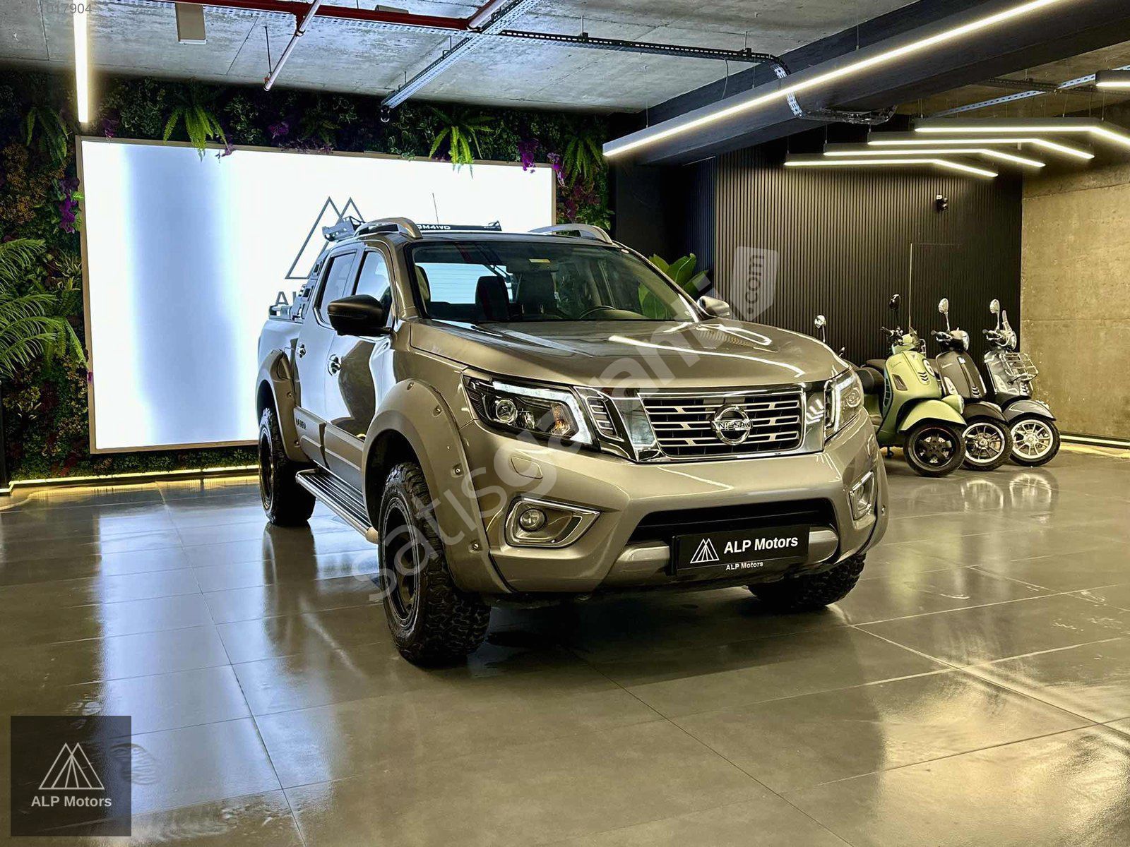 2021 NİSSAN NAVARA 2.3 DCİ 190 4X4 PLATİNUM ISITMA+DERİ+NAVİ