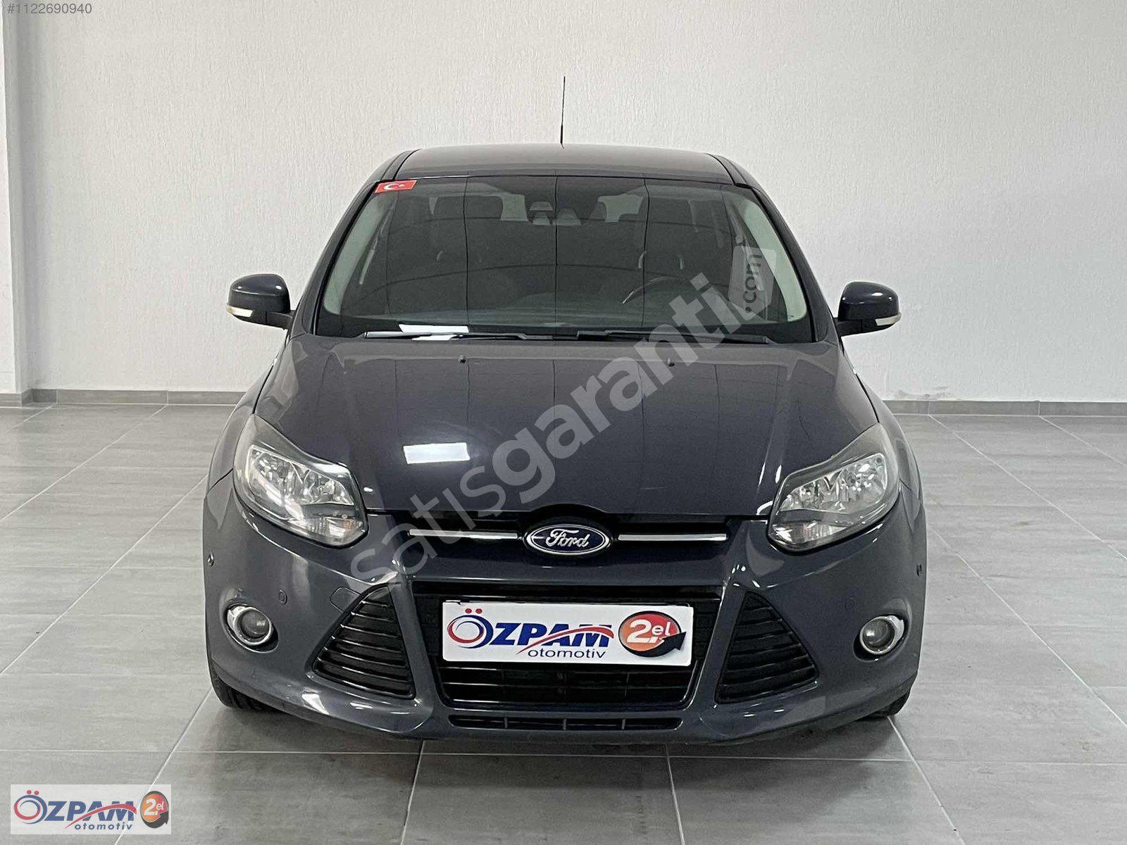 ÖZPAM 2.EL'DEN 2012 FORD FOCUS 1.6 TDCI TİTANİUM 115 BG