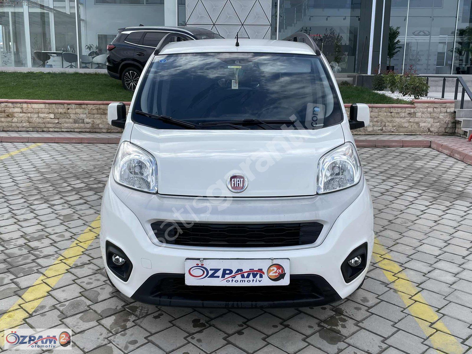 ÖZPAM 2.EL'DEN 2017 FİAT FİORİNO 1.4 FİRE SAFELİNE 77 BG