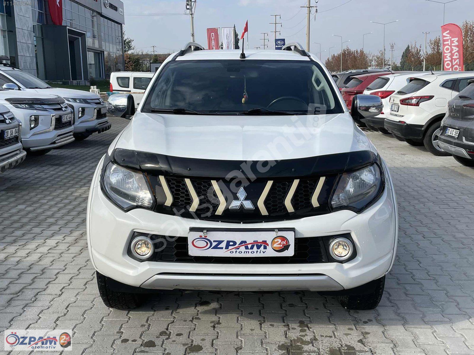 ÖZPAM 2.EL'DEN 2018 MİTSUBİSHİ L 200 4x4 TORNADO 181 BG