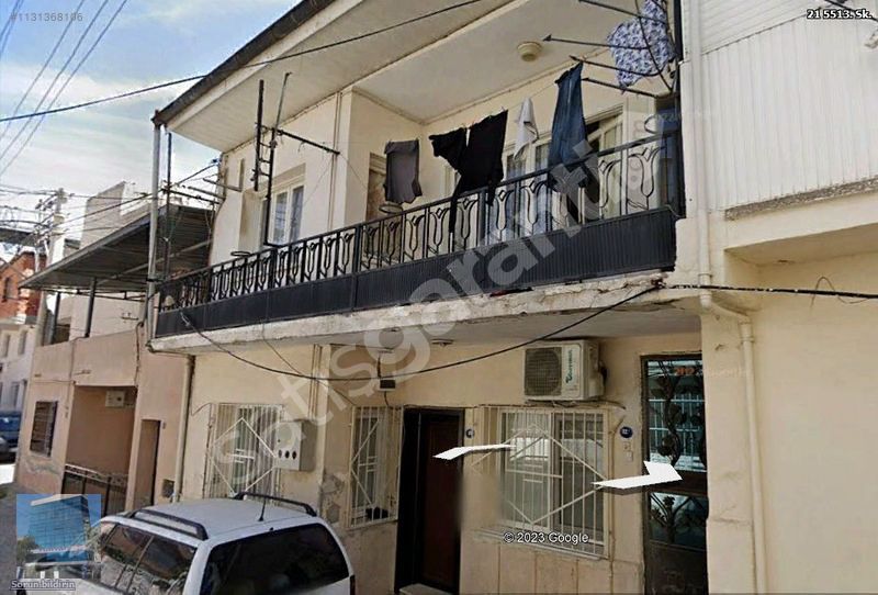 Bornova Çamdibi Tuna Mahallesi'nde Satılık 2 Katlı Bina