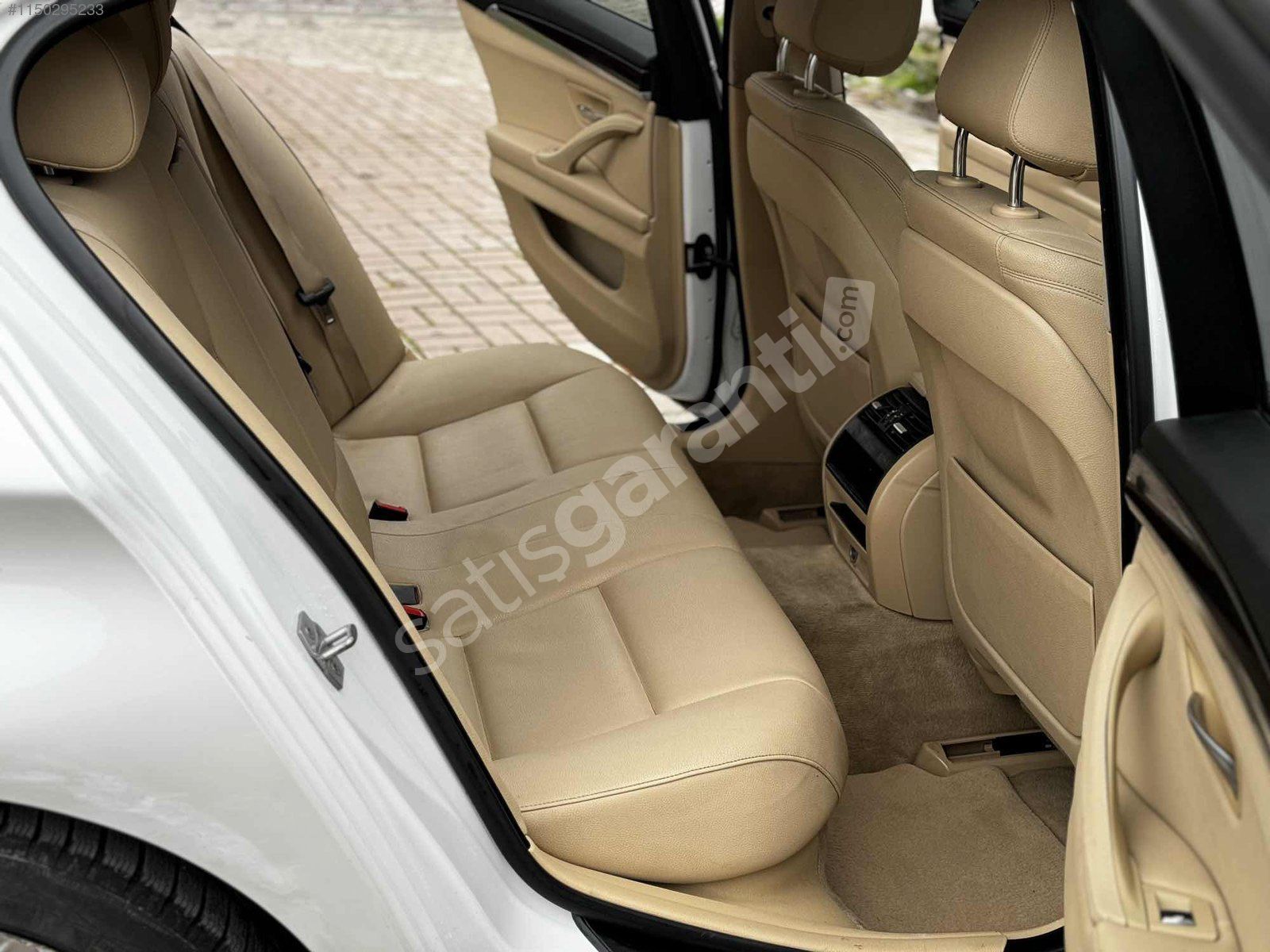 SELEK MOTORS BMW 520i EXECUTİVE M SPORT DEŞENSİZ FIRSATT