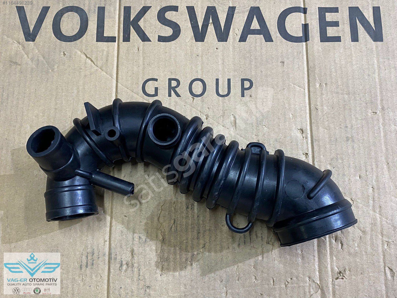 SKODA SUPERB HAVA FİLTRE HORTUMU BORUSU 058133356L