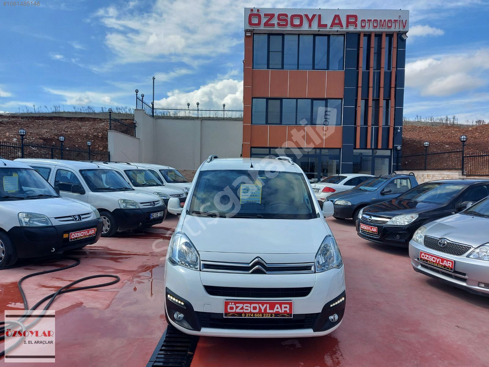 ÖZSOYLARDAN İKİ PARÇA YARIM BOYALI KUSURSUZ 2018 TRAFİĞE ÇIKIŞLI
