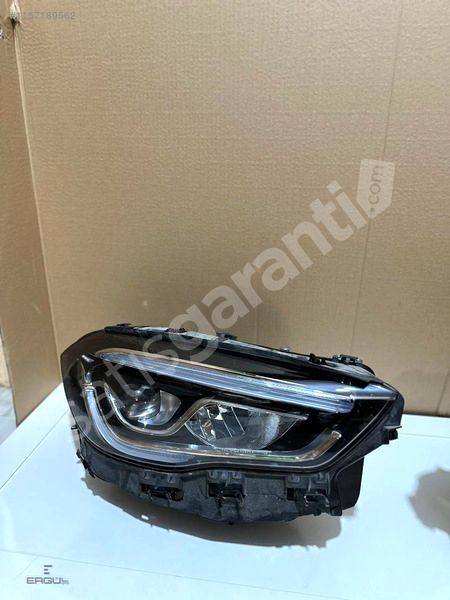 ERGÜL OTO- MERCEDES W247 GLA ORJİNAL FAR TAKIMI SIFIR