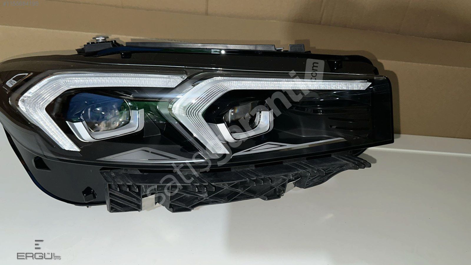 ERGÜL OTO-BMW G20 SAĞ FAR SIFIR LEF SIFIR