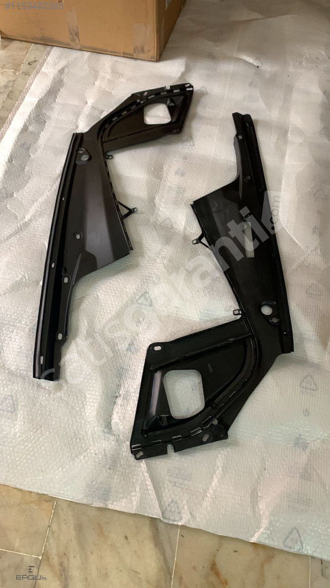ERGÜL OTO-BMW F10 ÇAMURLUK ÜST BRAKETI SIFIR