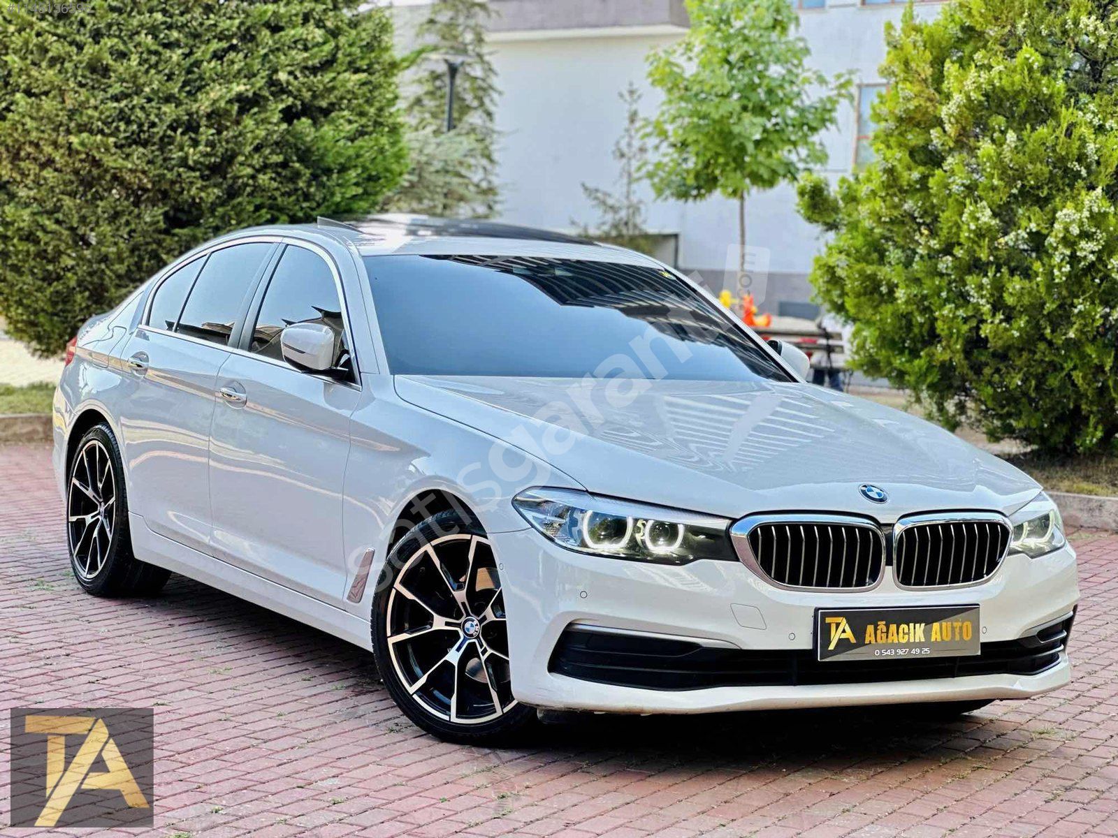 2019_ÇIKIŞLI_HATASIZ_BOYASIZ_DEĞİŞENSİZ_TRAMERSİZ BMW 520İ