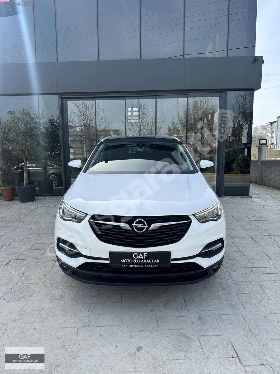 2019 OPEL GRANDLAND 1.2 TURBO 130 HP CAM TAVAN HATASIZ 67.000 KM