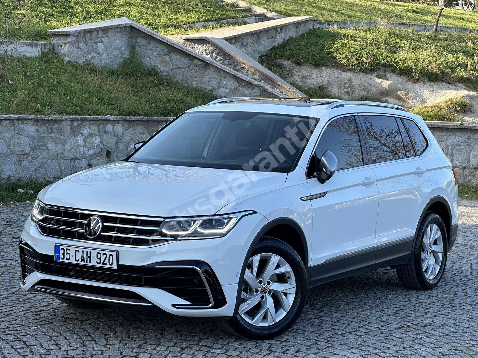 VW TİGUAN ALLSPACE FULL+FULL 17.000KM DEĞİŞENSİZ-TRAMERSİZ