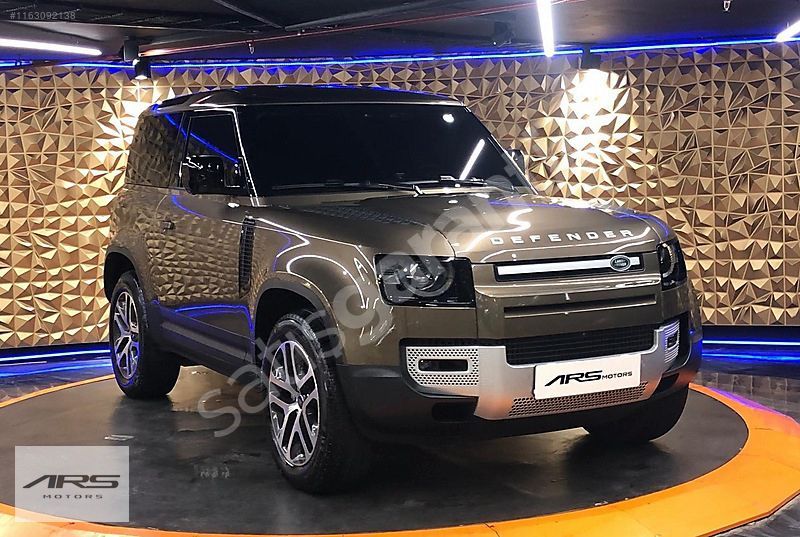 ARS MOTORS 2023 BAYİ DEFENDER 90 3.0 D200 AIRMATIC+BASAMAK