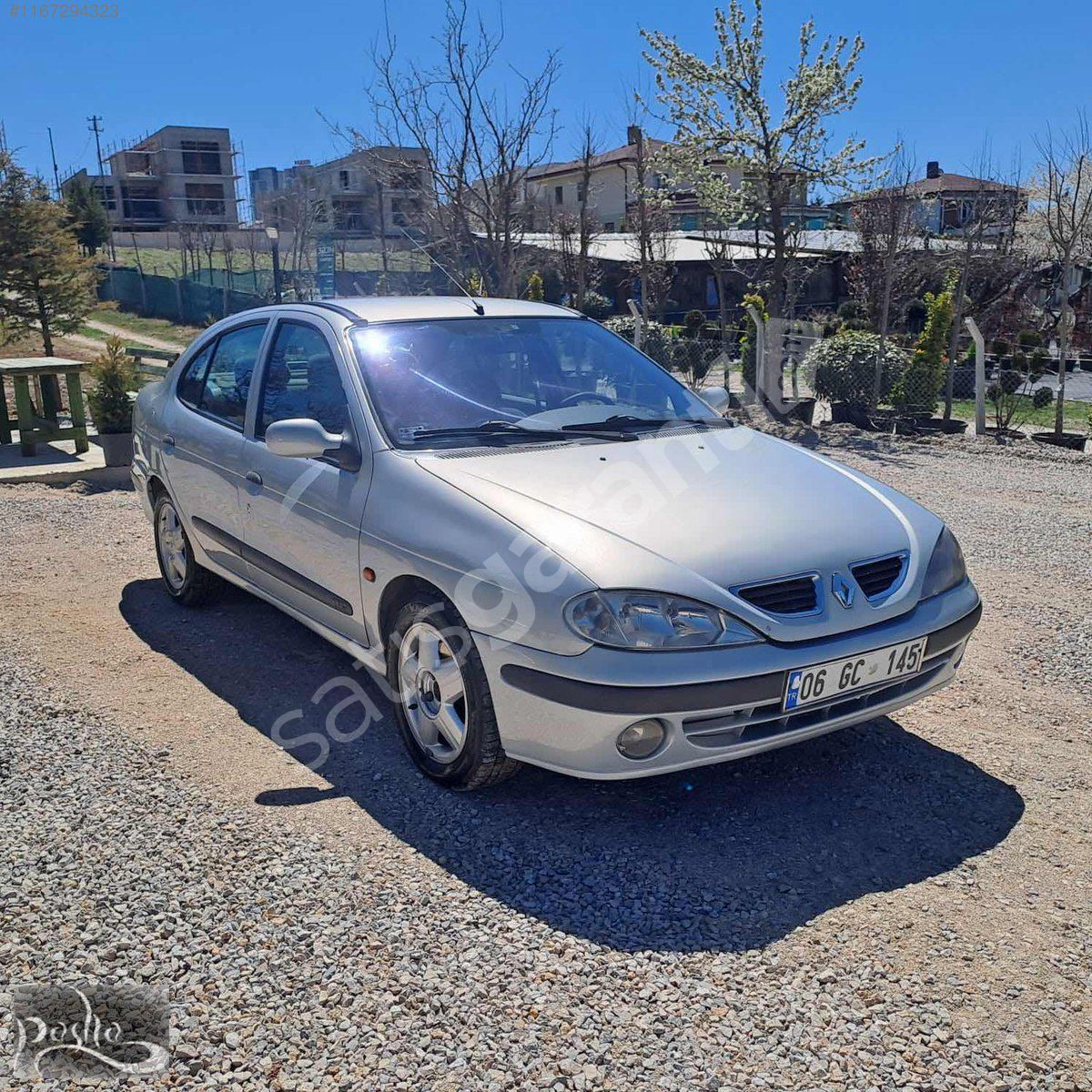 PASHA MOTORLU ARAÇLARDAN 2001 RENAULT MEGANE 1.6 RXT OTOMATİK