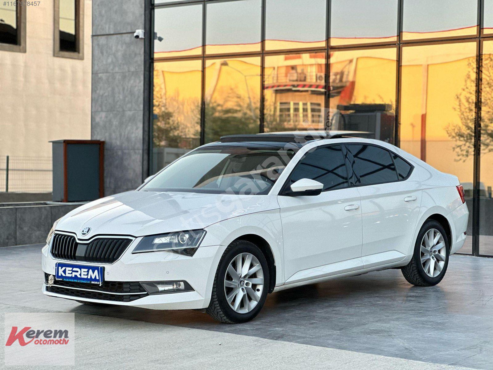 2017 SUPERB 1.6 TDI CAM TAVAN 166 BİN'DE BOYASIZ AYARINDA +