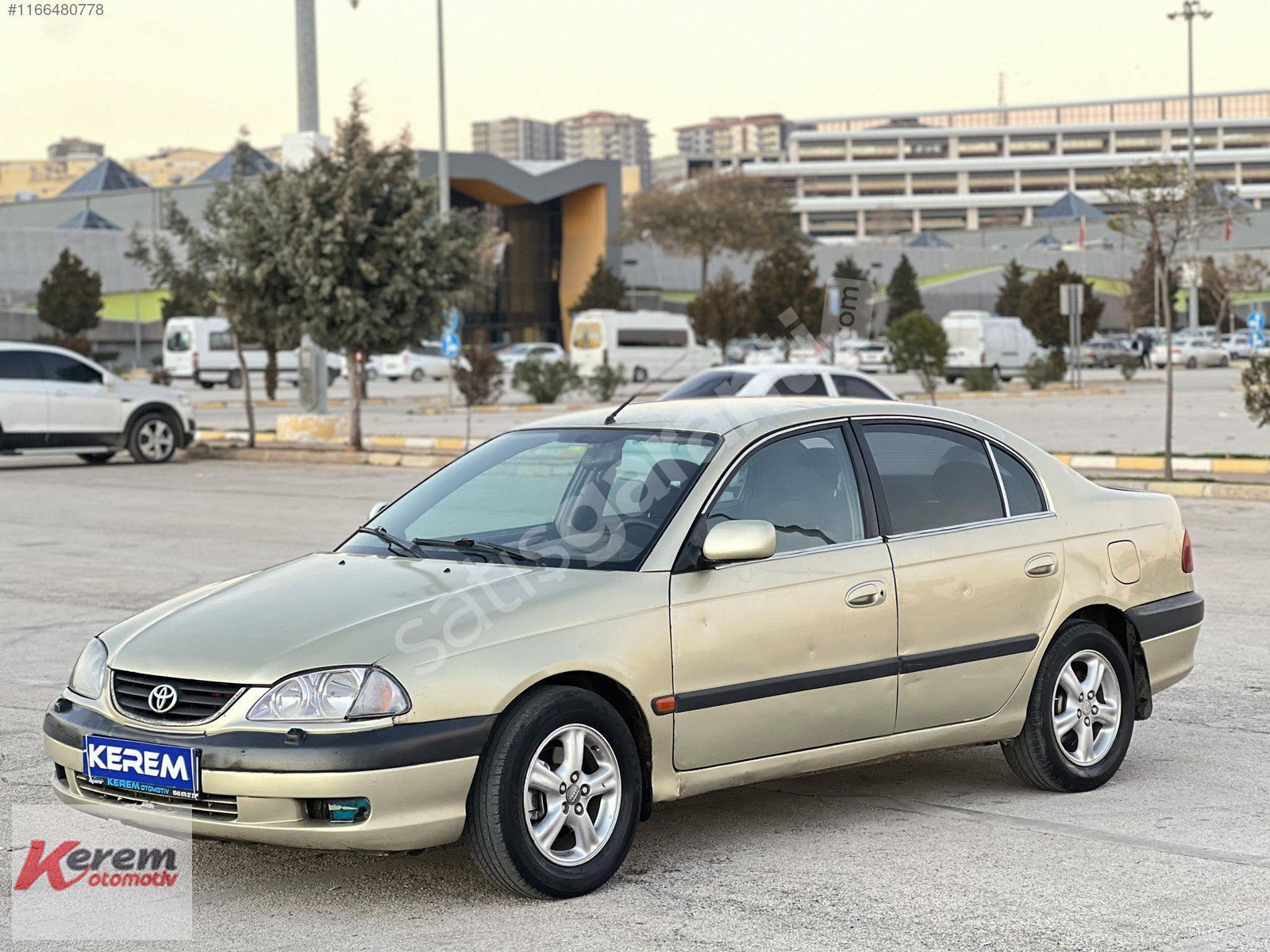 SADECE 159 BİNDE 2001 TOYOTA AVENSİS 2.0 SOL ORJİNAL ÇOK TEMİZ +