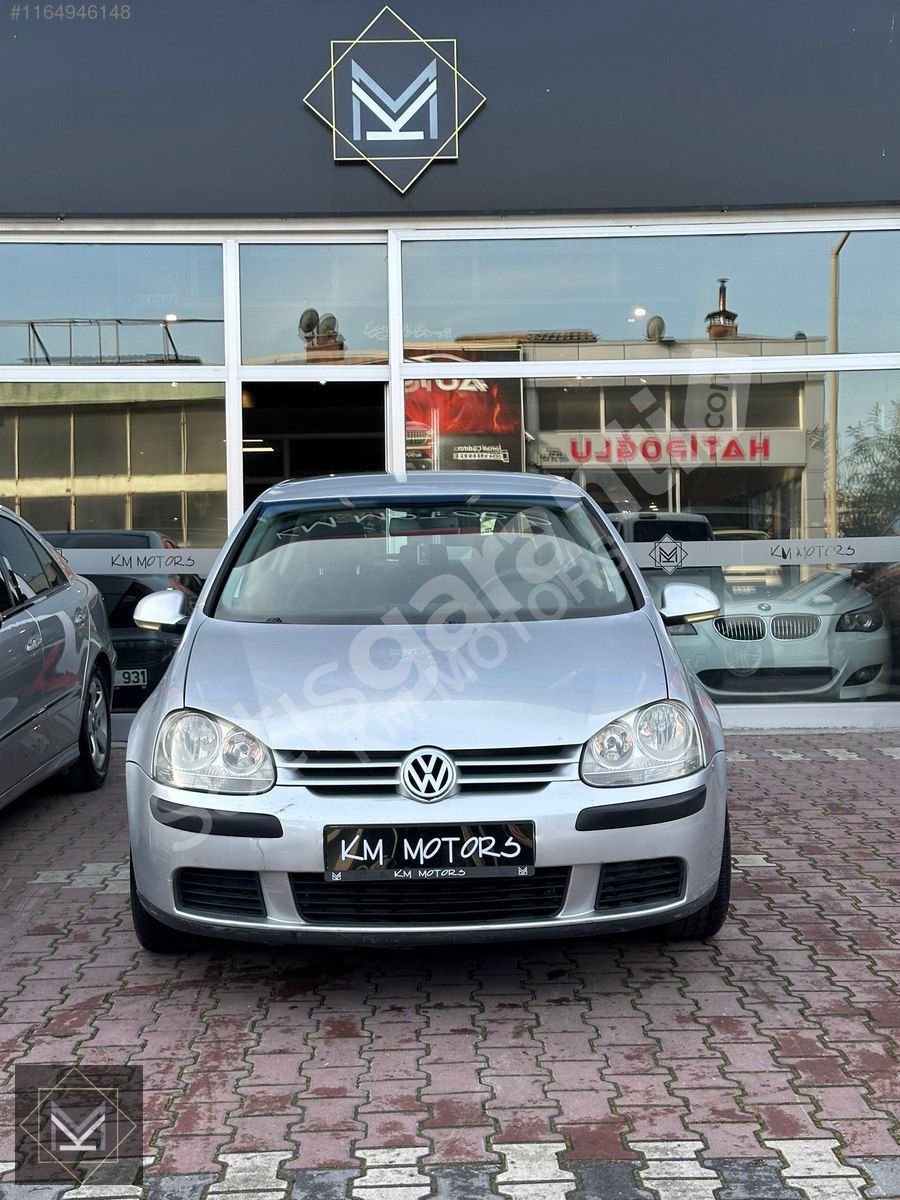 VOLKSWAGEN GOLF 1.6 FSI COMFORTLİNE OTOMATİK