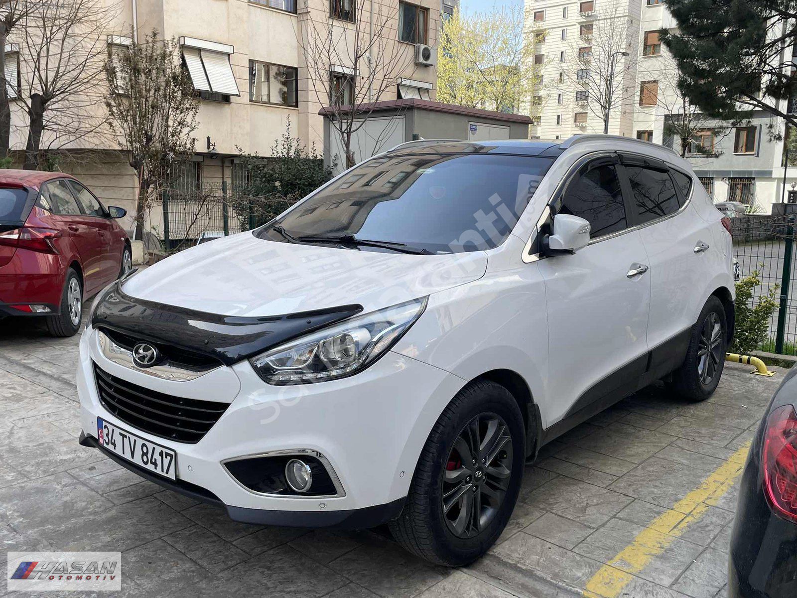 HATASIZ..OTOMATİK PARK SİSTEMLİ..CAM TAVANLI..FULLL