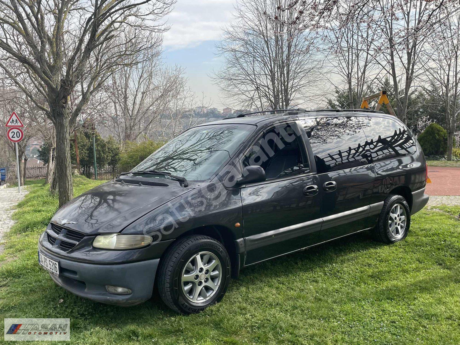 GRAND VOYAGER OTOMOBİL RUHSAT 7 KİŞİLİK_TAKAS OLUR