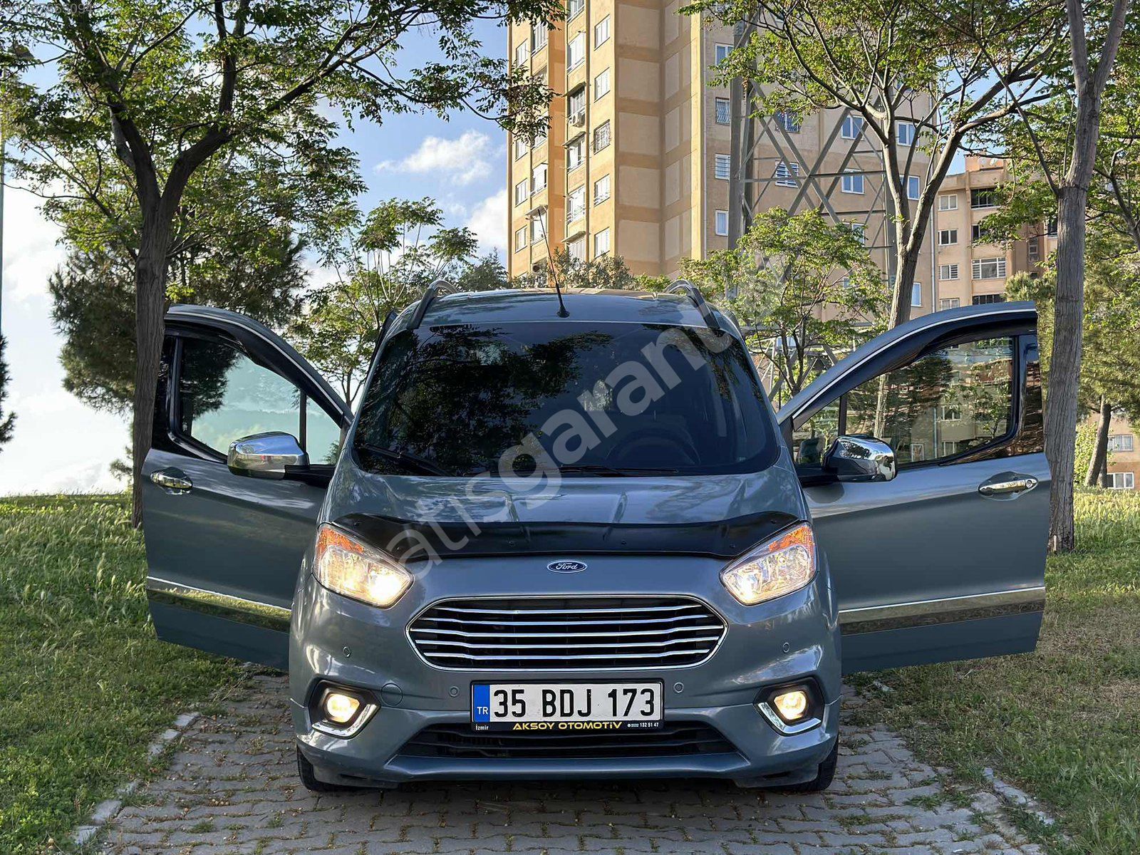 2018 6 VİTES YENİ GÖĞÜSLÜK SIFIR VİZELİ