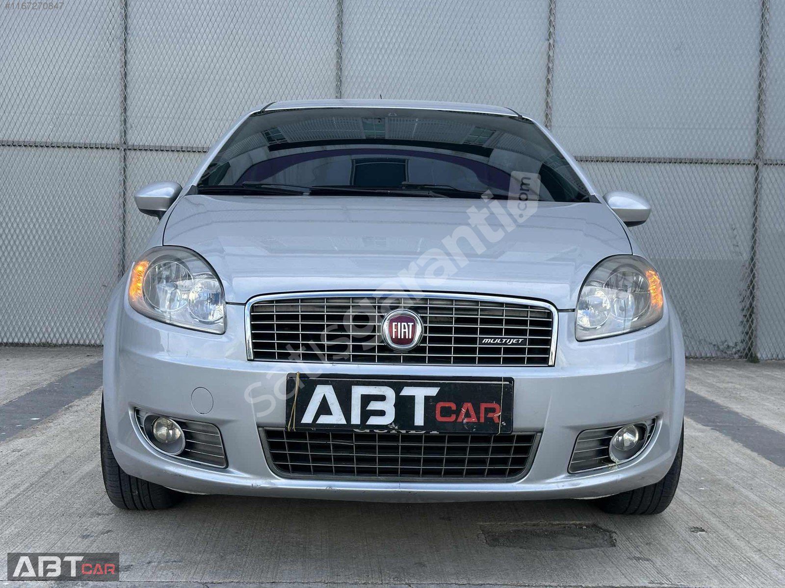 ABT CAR//LİNEA DİZEL 148 BİN KM'DE HATASIZ MULTİMEDİA GERİ GÖRÜŞ