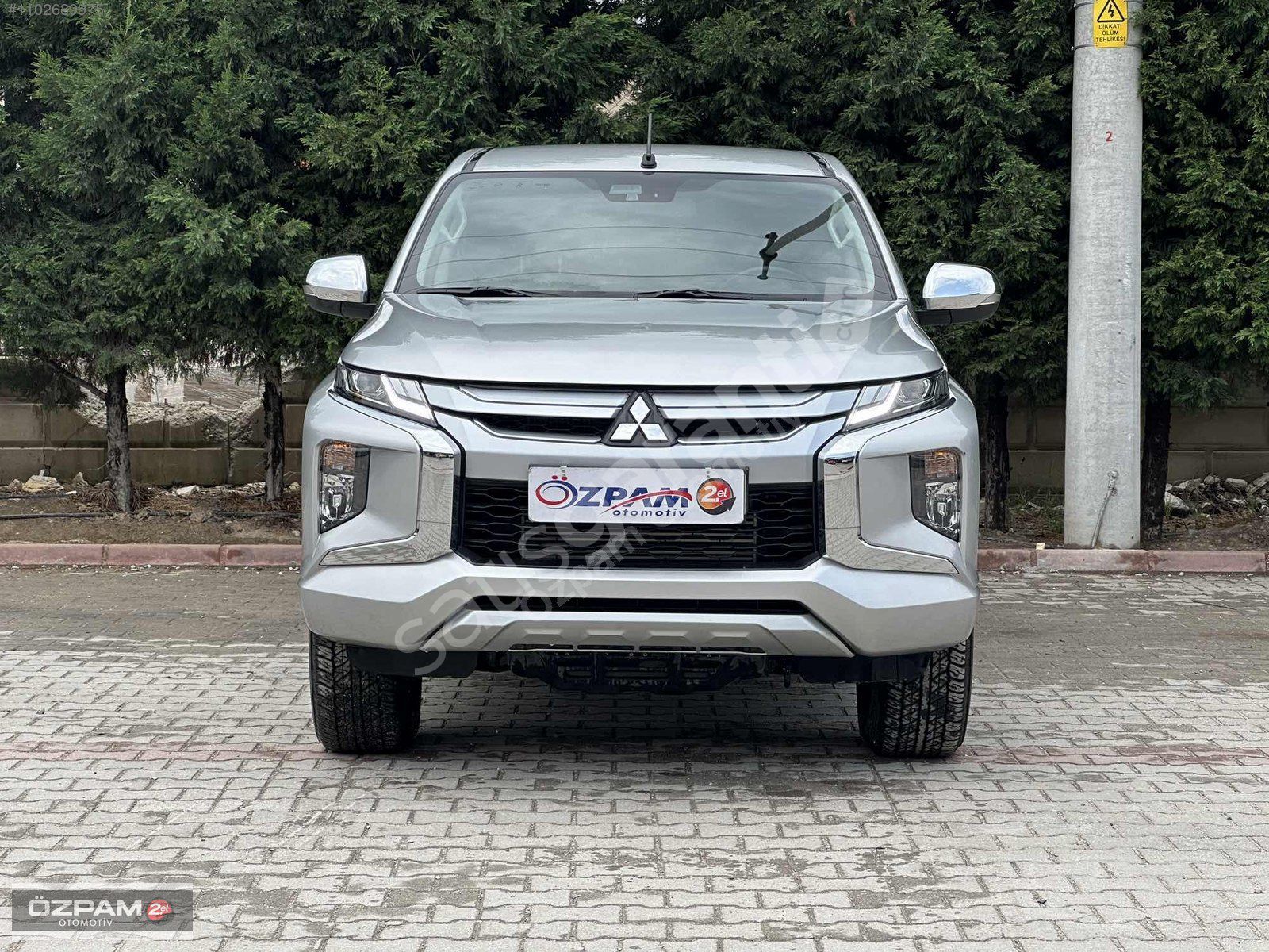 ÖZPAM 2.EL'DEN 2021 MİTSUBİSHİ L 200 4x4 BLİZZARD 150 BG