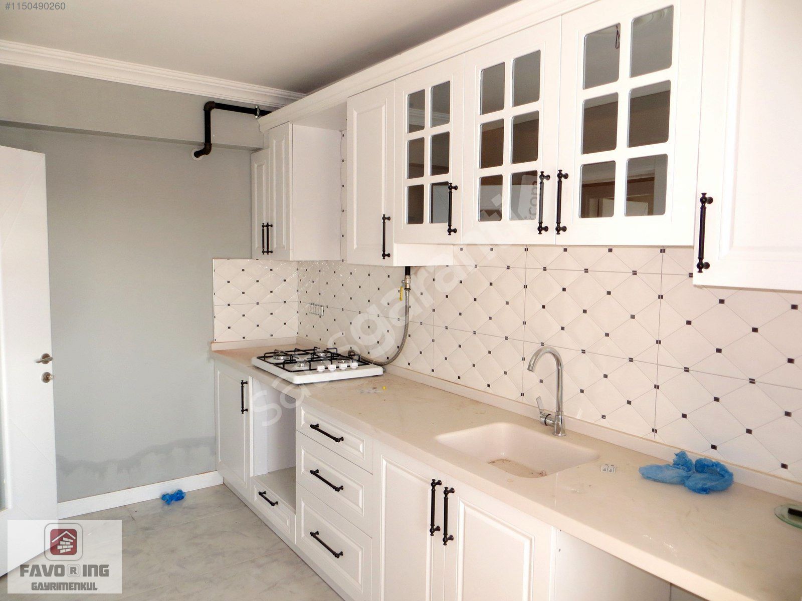 Ayrancılar İnönü Mahallesi Site İçinde Doğalgazlı Satılık 3+1