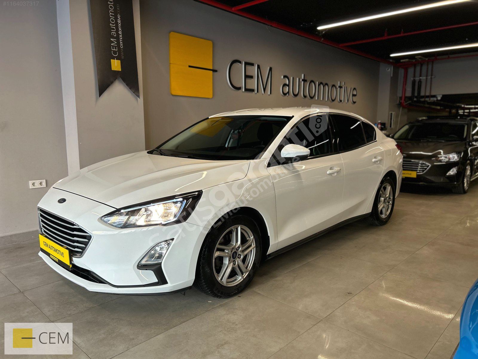CEMautomotive-BOYASIZ-2020 FORD FOCUS 1.5 ECOBLUE-8 İLERİ OTM