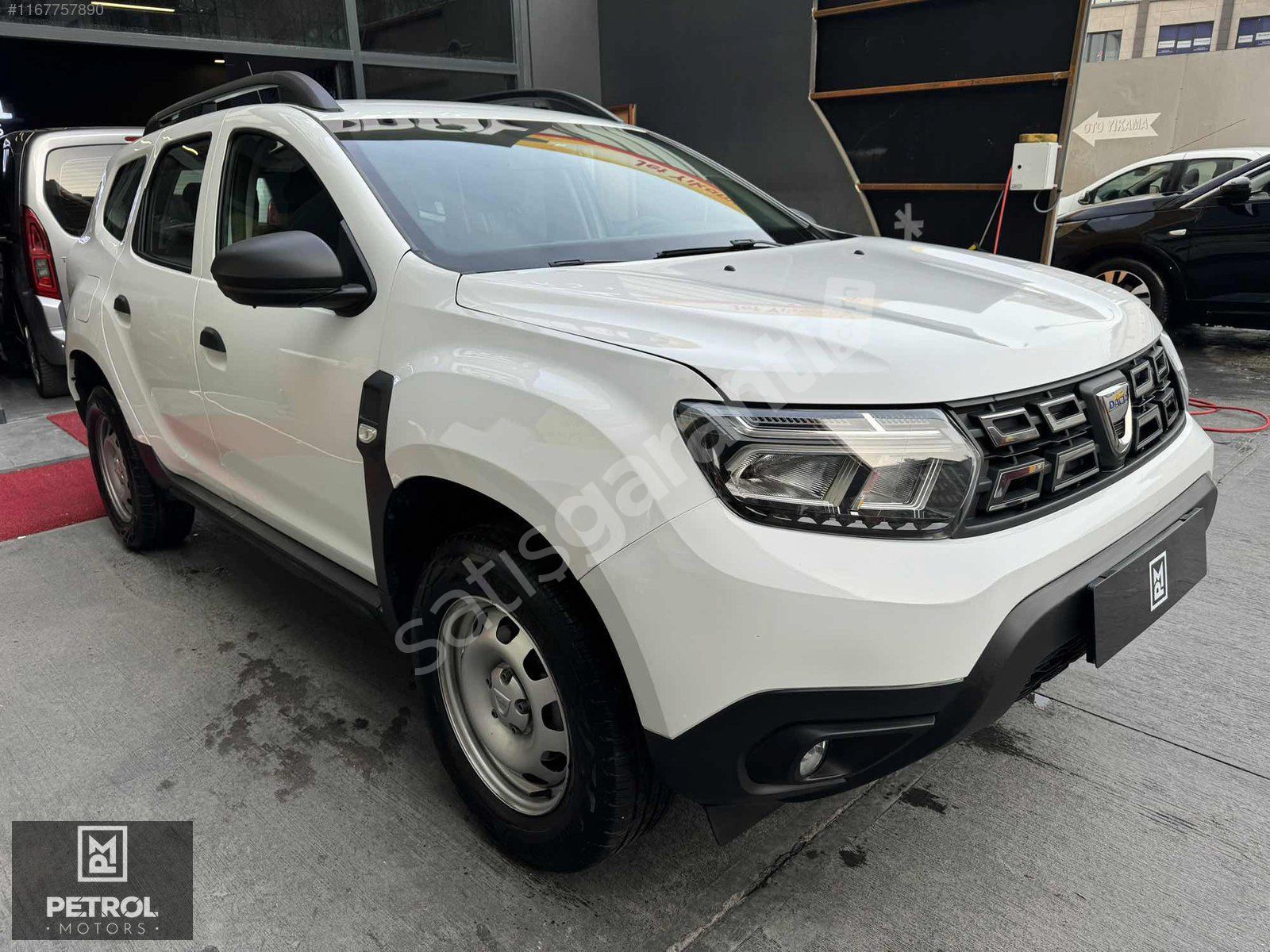 PETROL MOTORS DACİA DUSTER 1.3Tce COMFORT 150BG OTOM. 28.500KM