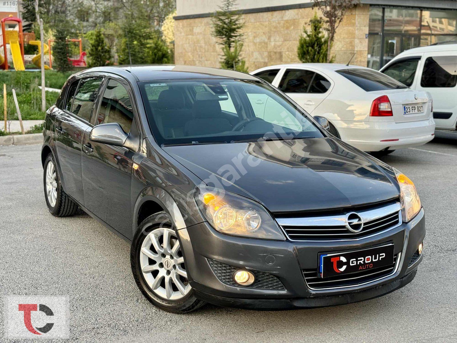 TC AUTO'DAN HATASIZ BOYASIZ DÜŞÜK KM BAKIMLI ESSENTİA KONFOR