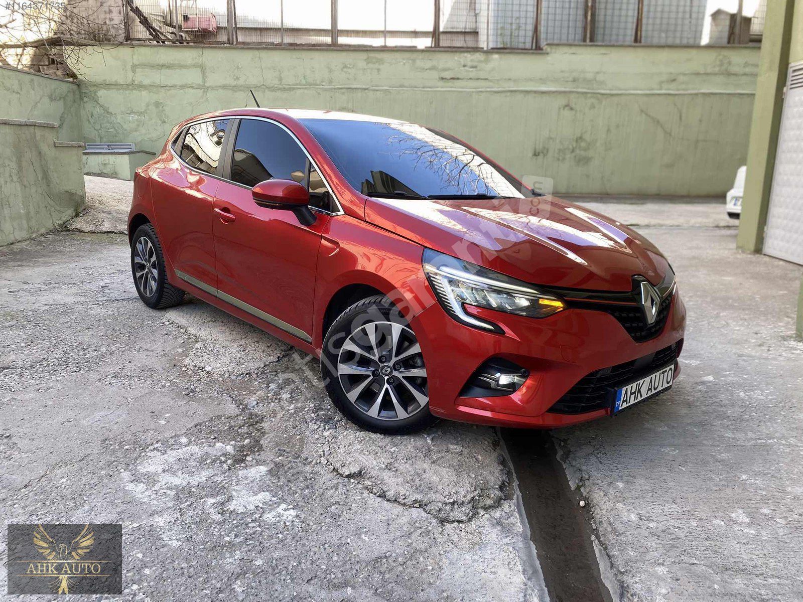 AHK AUTO'DAN OTOMATİK 2020 MODEL RENAULT CLİO ICON PAKET