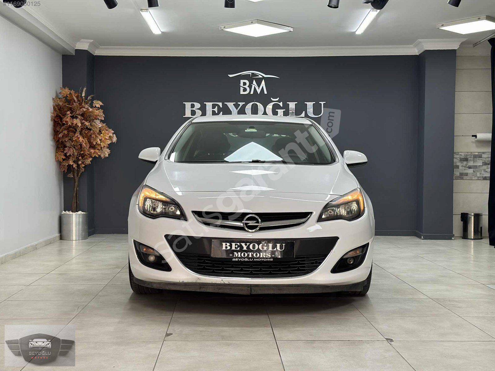 BEYOĞLU MOTORS OPEL ASTRA 1.6 DİZEL OTOMATİK DESİNG