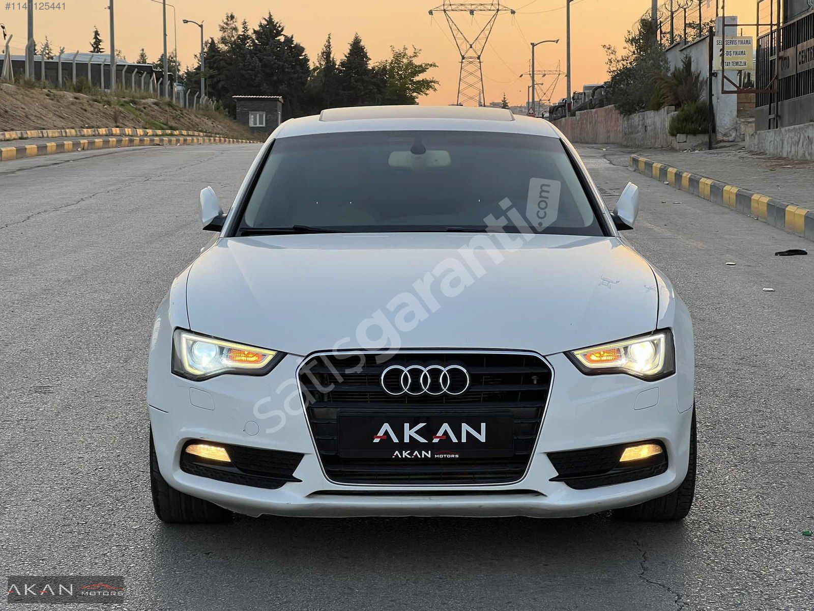 AKAN MOTORS 2012 AUDİ A5 SUNROOF İÇİ BEJ DERİ