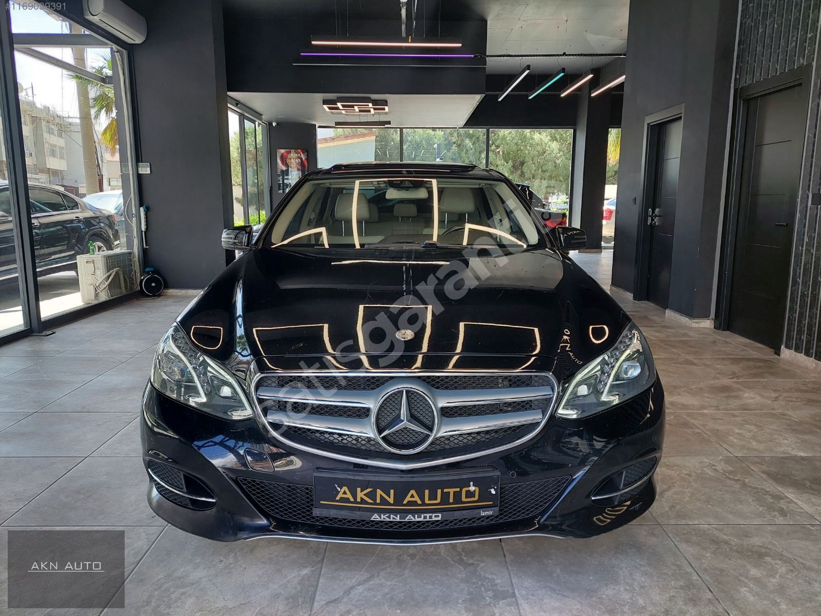 AKN AUTO 2015 E180 EDİTİON E/SAĞ SOL HAFIZA/E.BAGAJ/M.PERDESİ