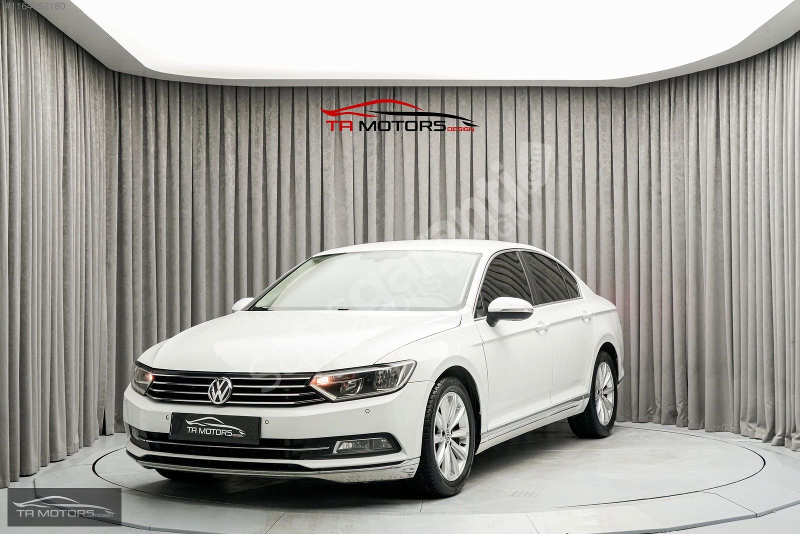 VOLKSWAGEN PASSAT 1.6TDI BLUEMOTOİN CONFORLİNE 120HP DSG