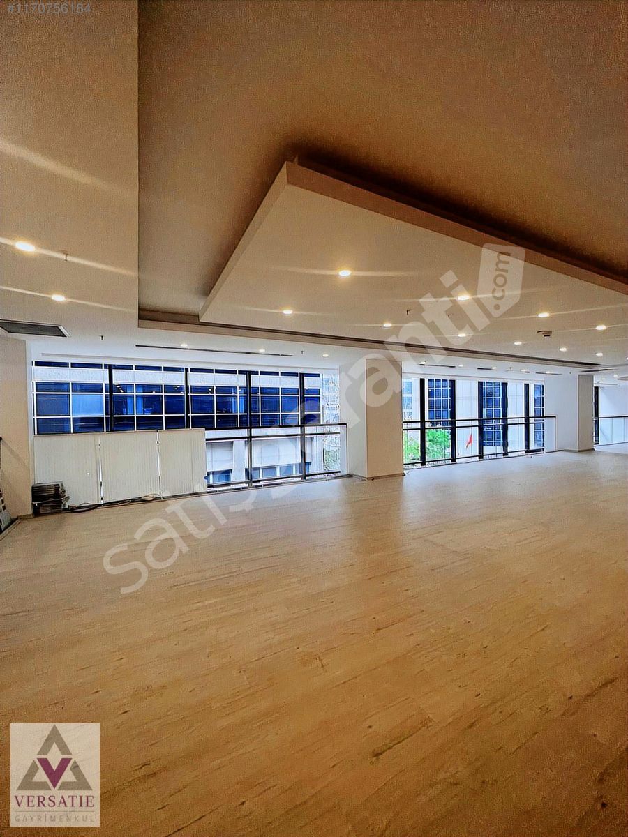 Levent Apa Giz Plaza 740m2 Kullanımlı Asma Katlı Kiralık Ofis