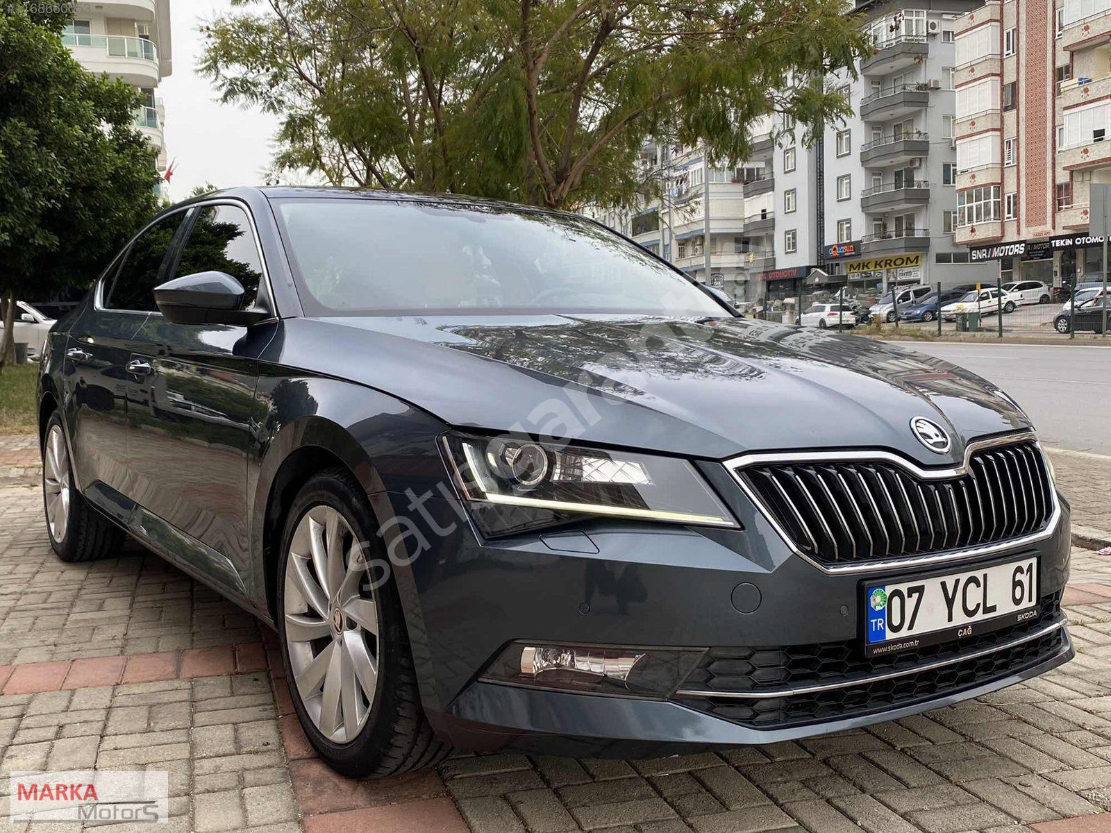 BOYASIZ SKODA SUPERB 1.6 TDİ PRESTİGE DSG 700 BİN TL KREDİ